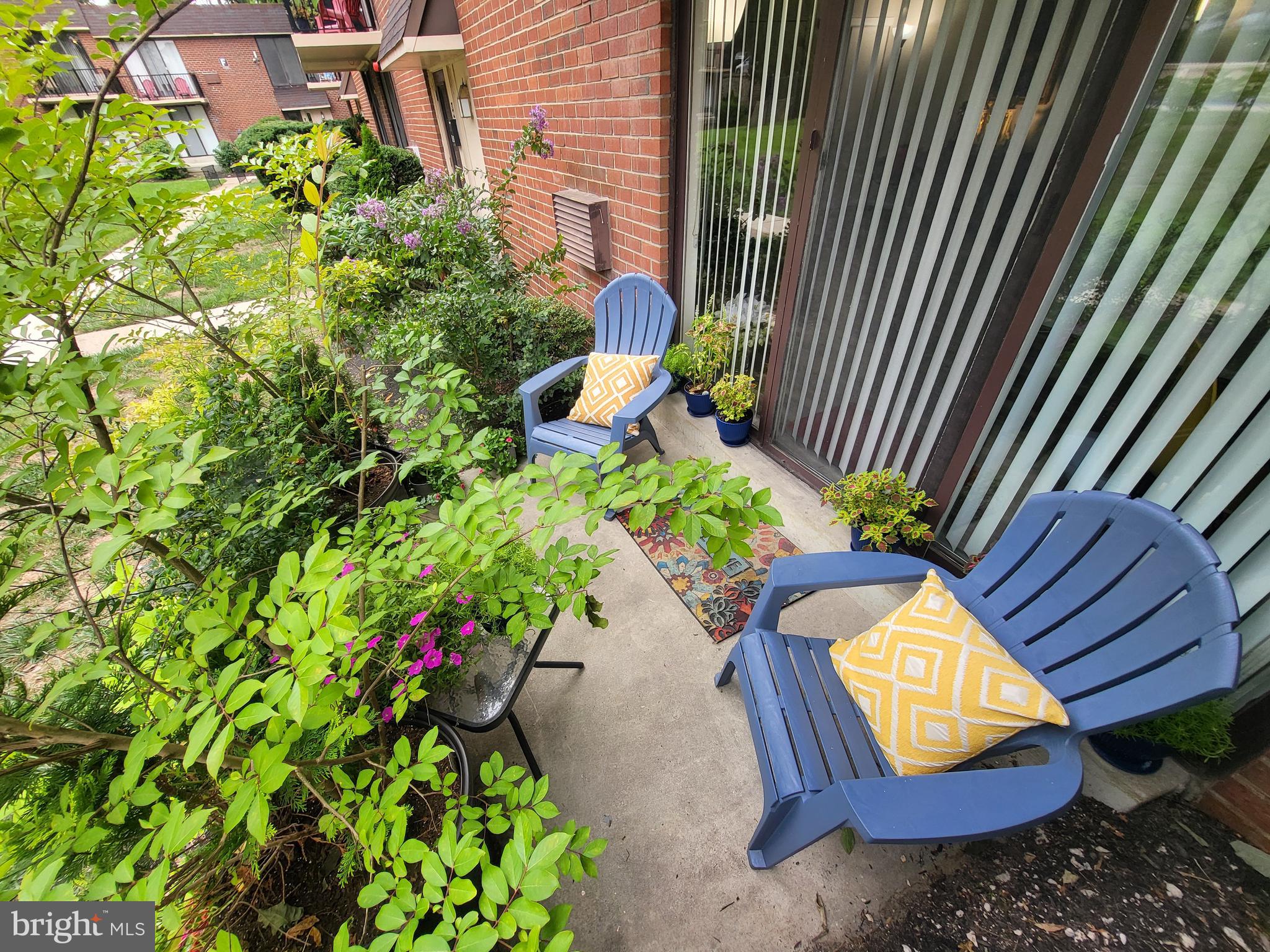 100 E Glenolden Ave #E-16