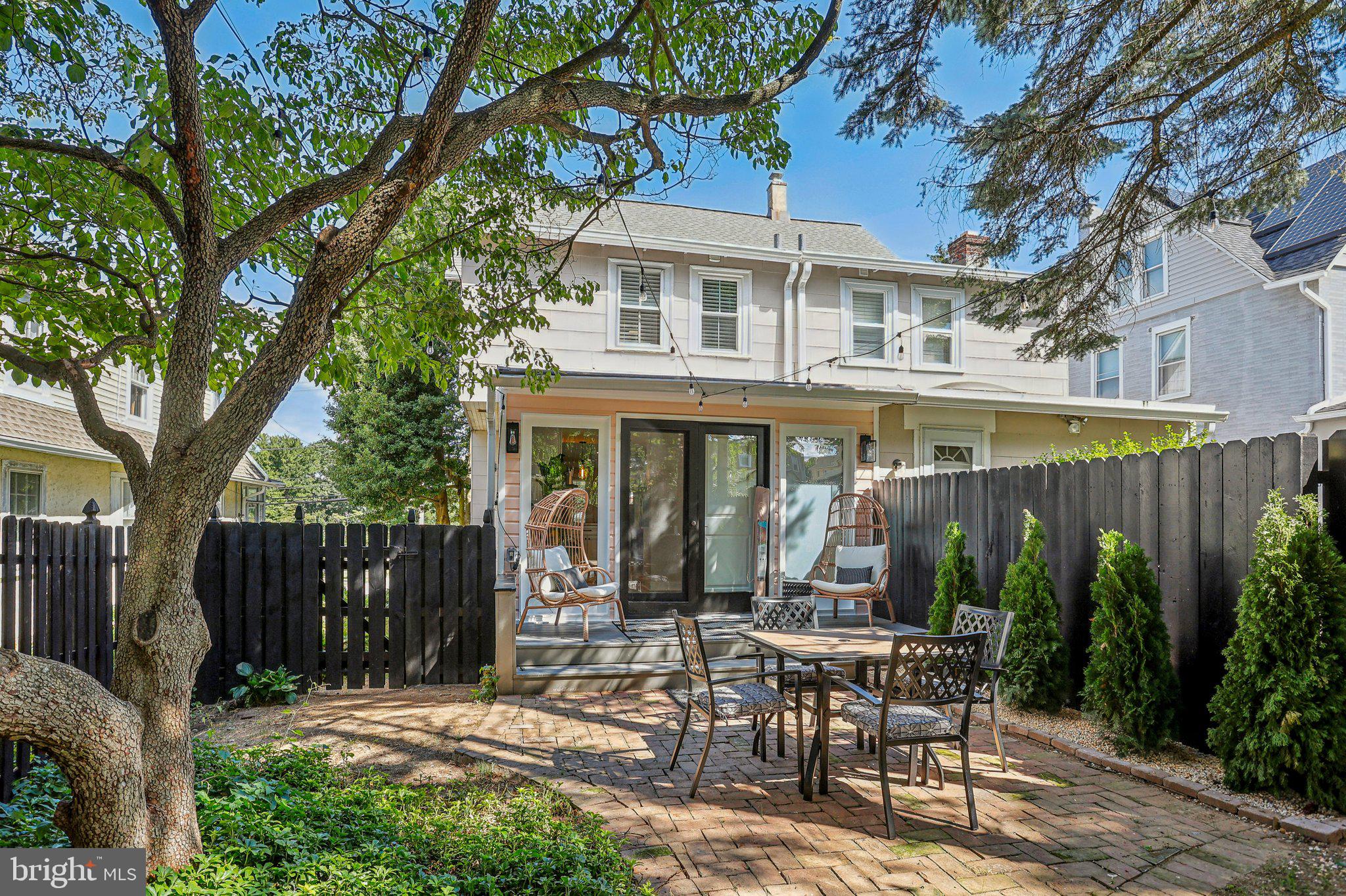 147 Lowrys Ln