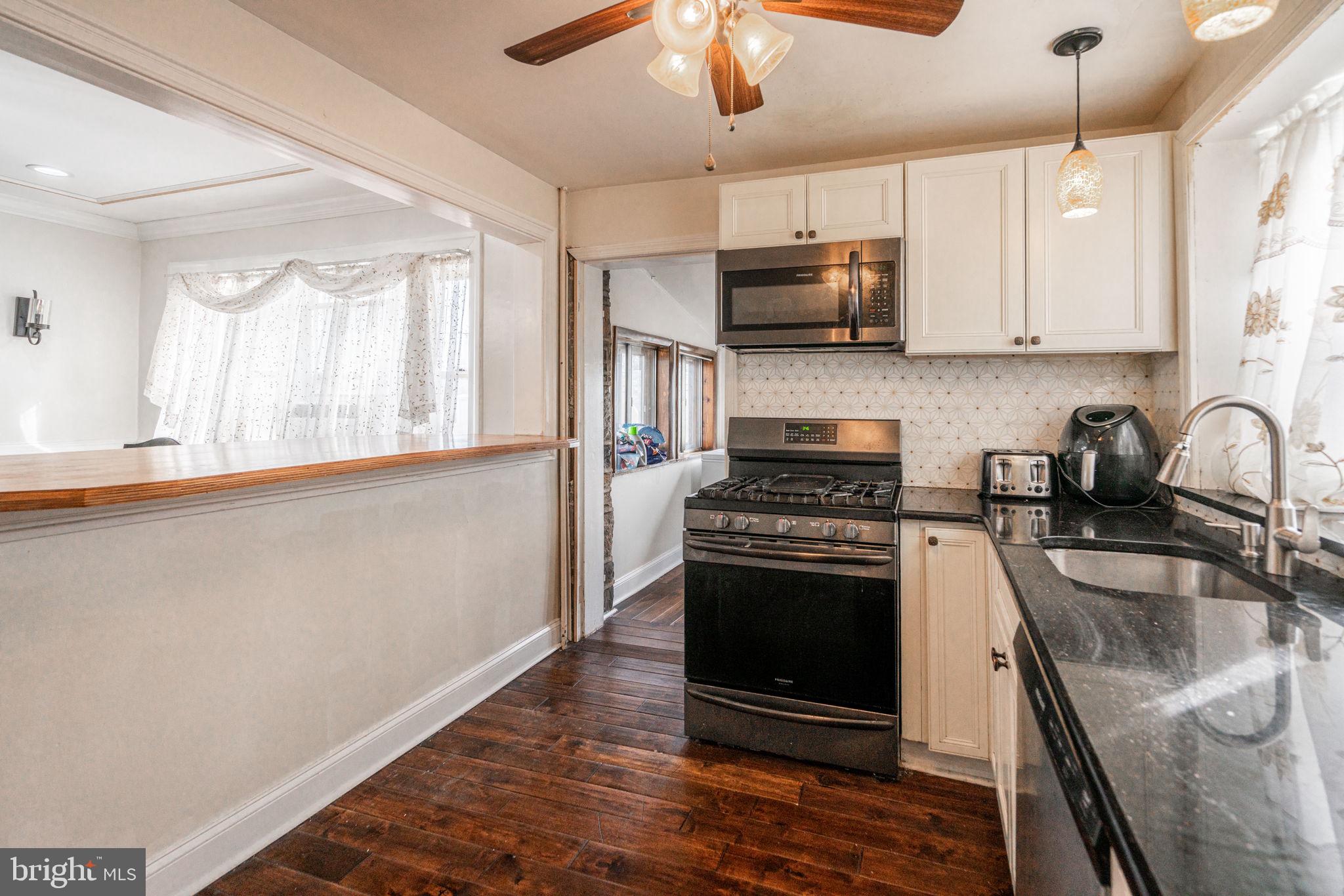 133 Woodlawn Ave