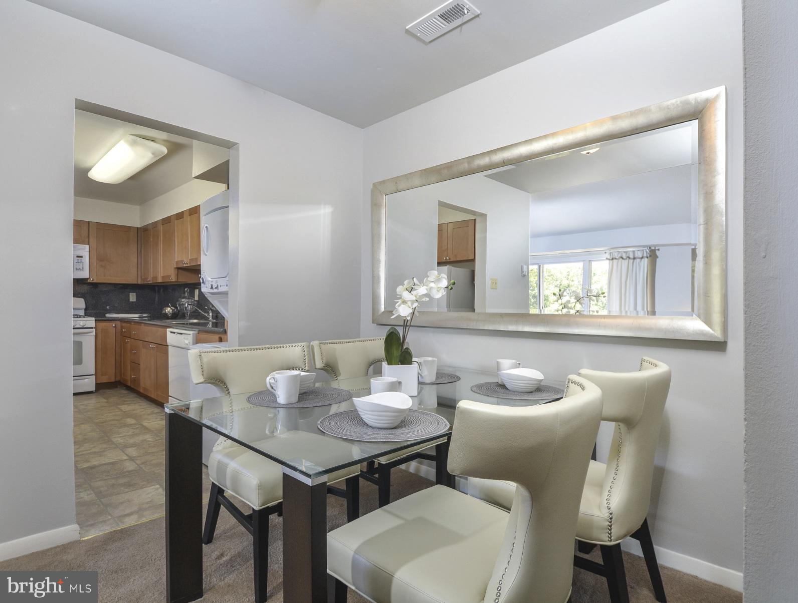 284 IVEN AVE #1B-254-2C