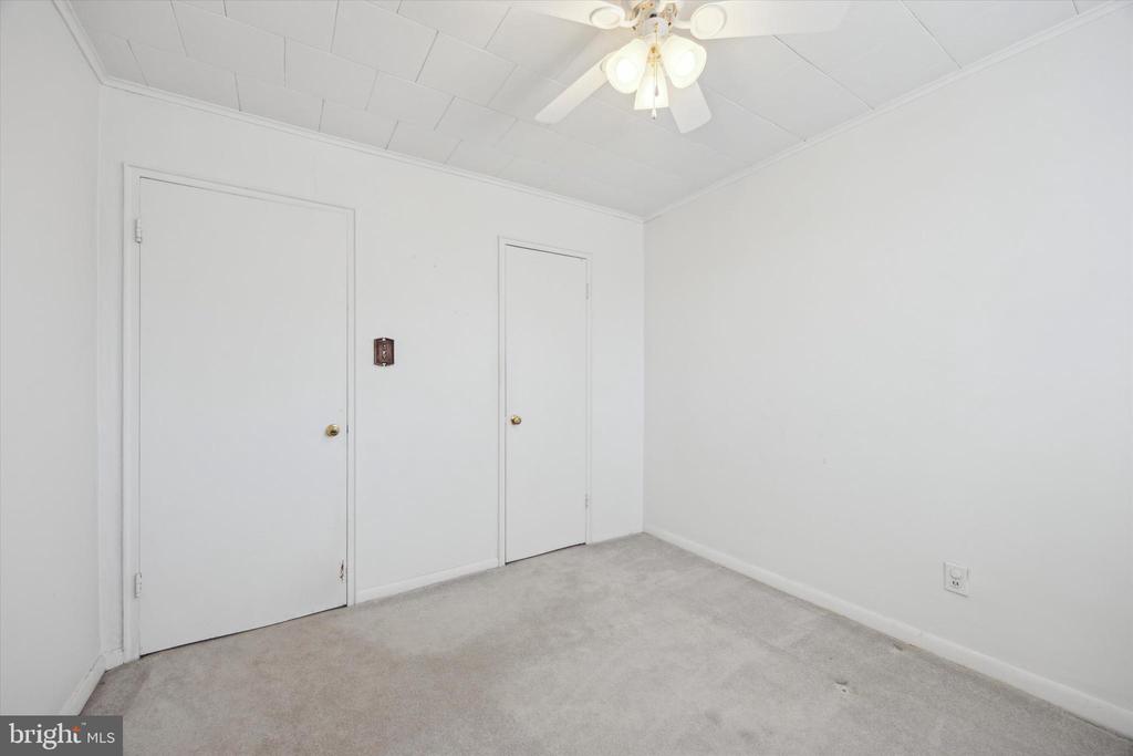 312 Scheivert Ave