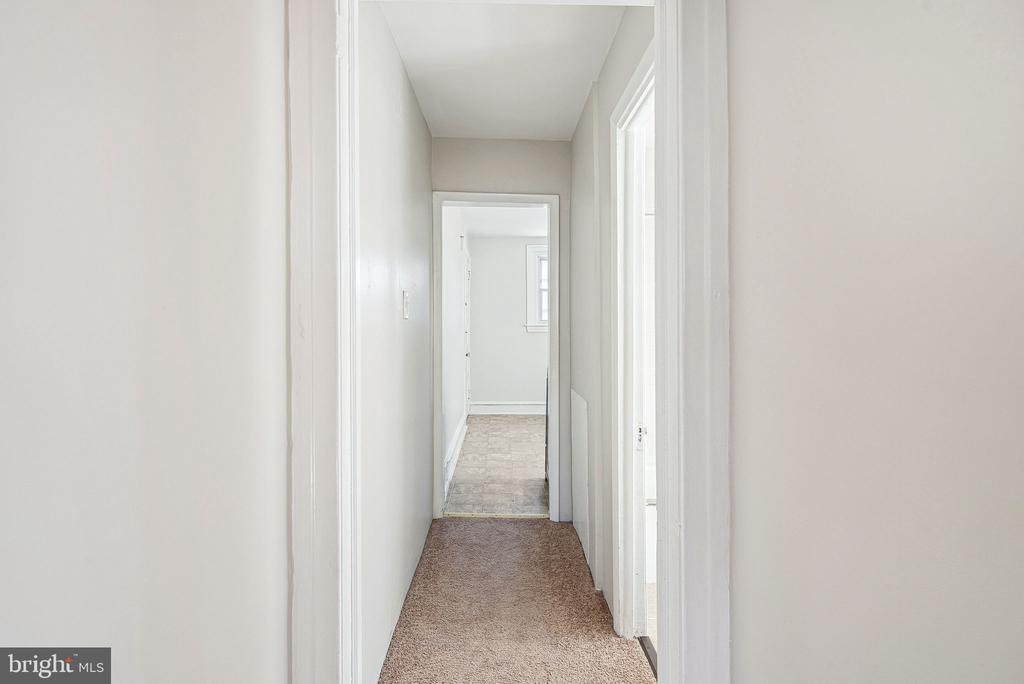 7103 PENARTH AVE
