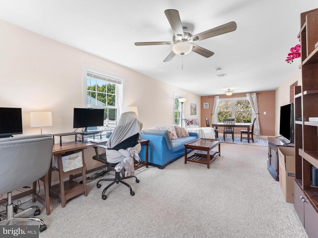 600 Maplewood Rd