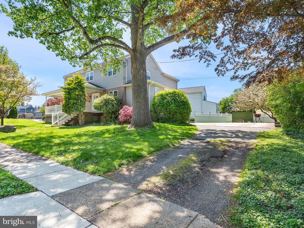 600 Maplewood Rd