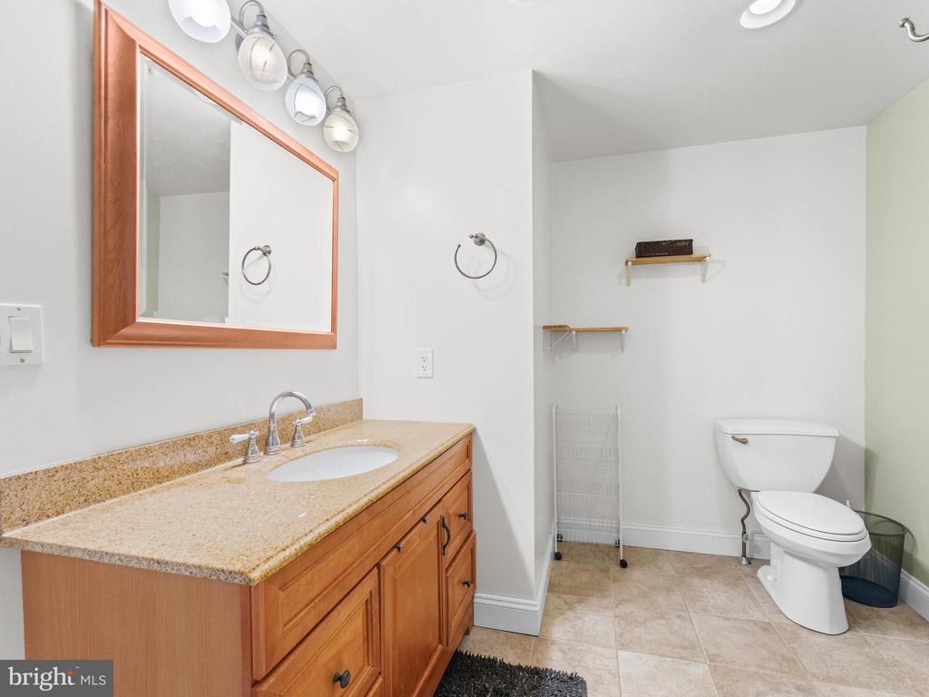 600 Maplewood Rd