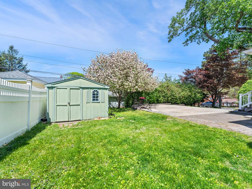 600 Maplewood Rd