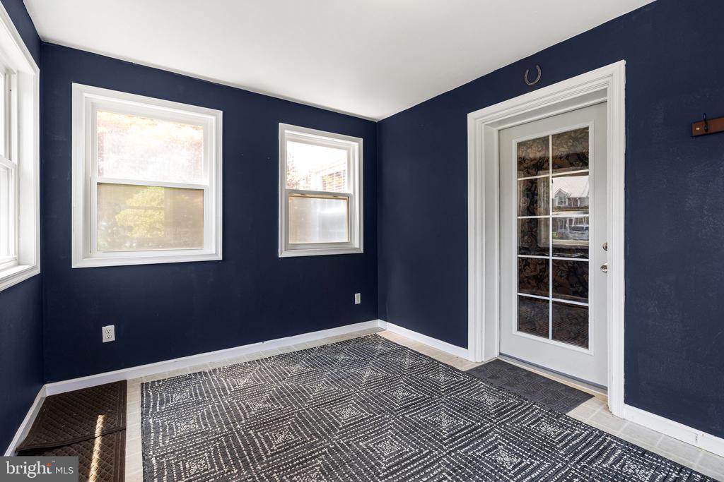 5005 Smithfield Rd