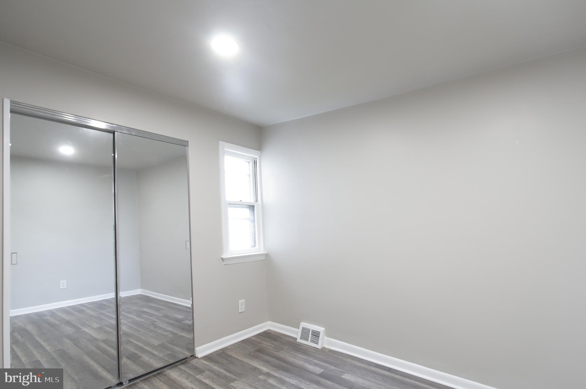 803 W Mary St