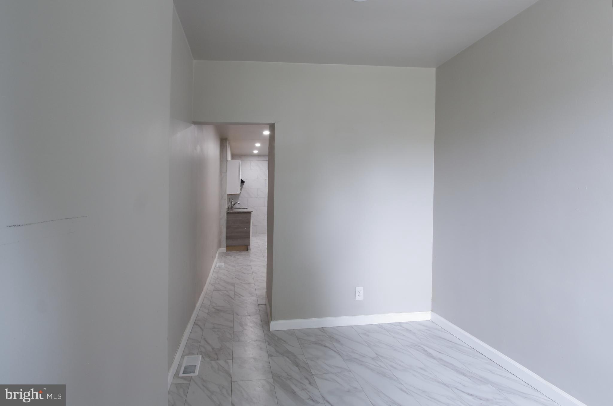 803 W Mary St