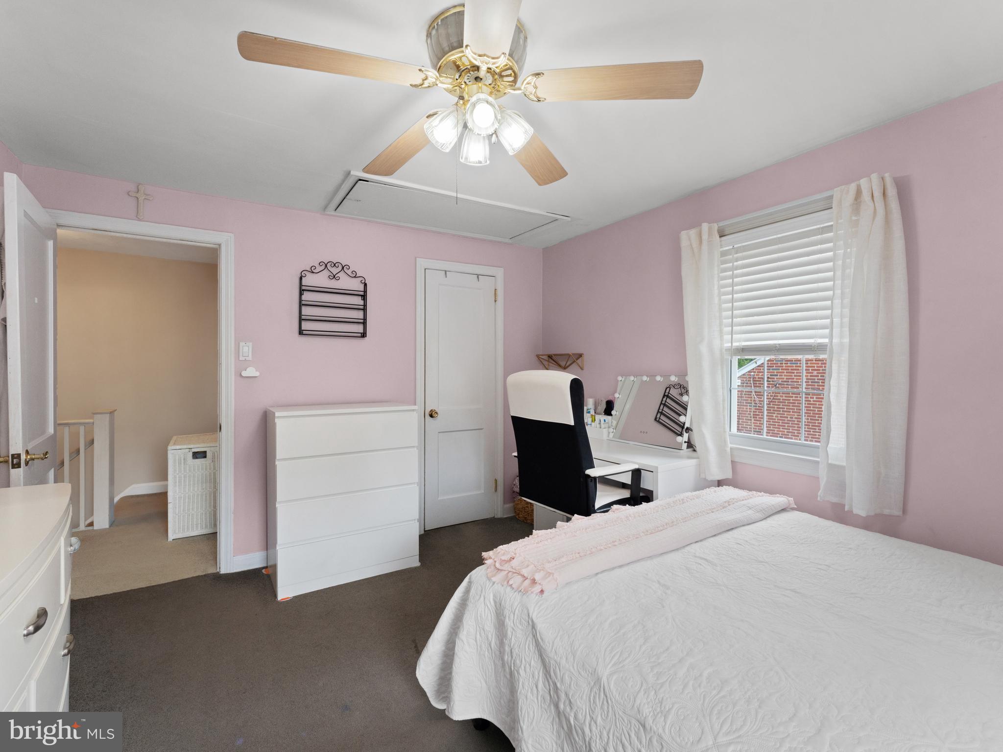 353 Kirks Ln
