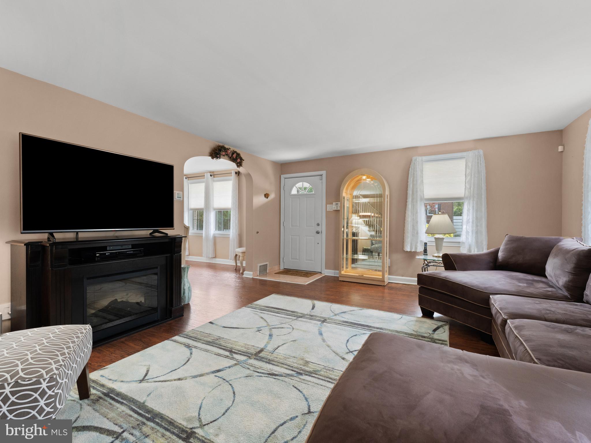 353 Kirks Ln