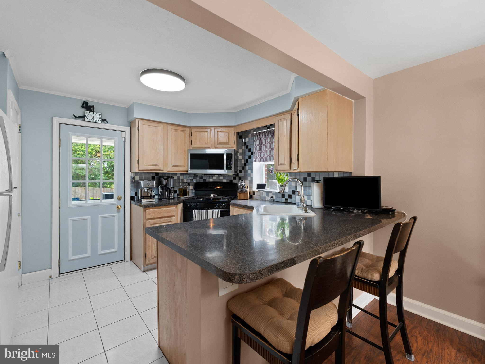 353 Kirks Ln