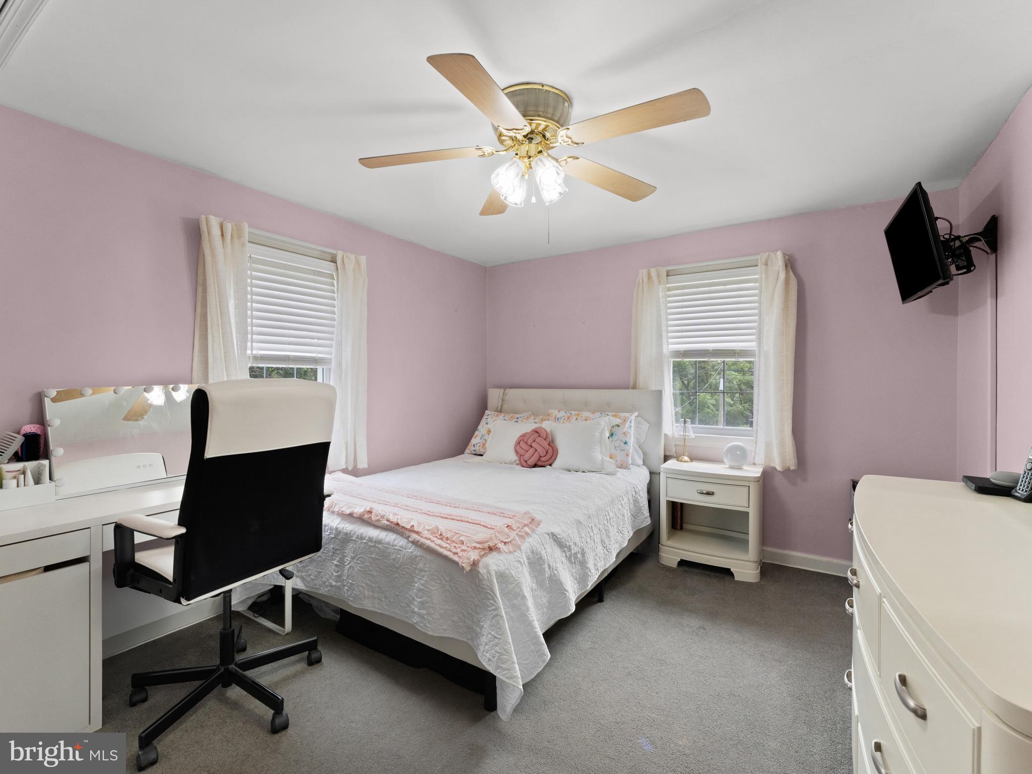 353 Kirks Ln