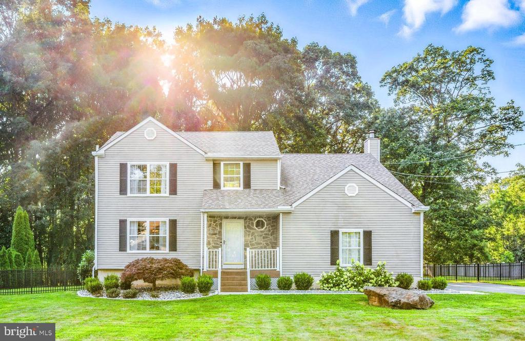 3823 Foulk Rd