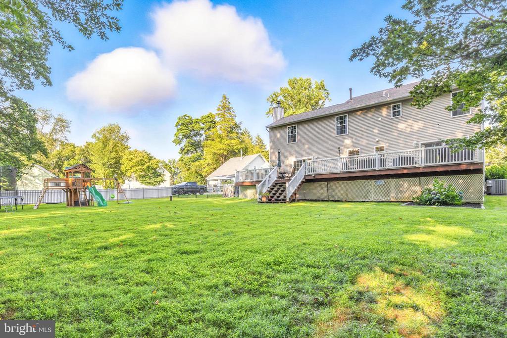 3823 Foulk Rd