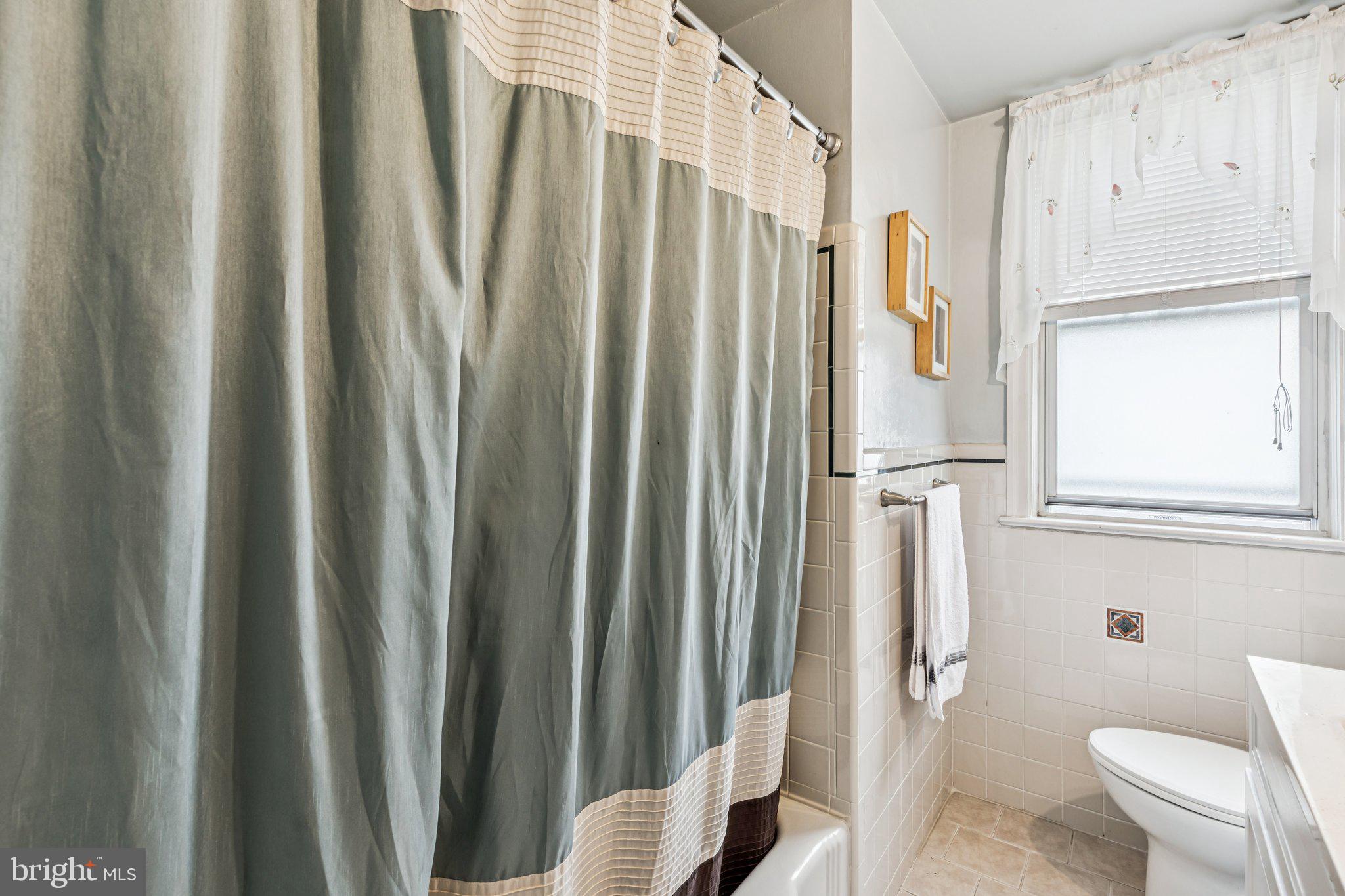 2613 SUNSET BOULEVARD