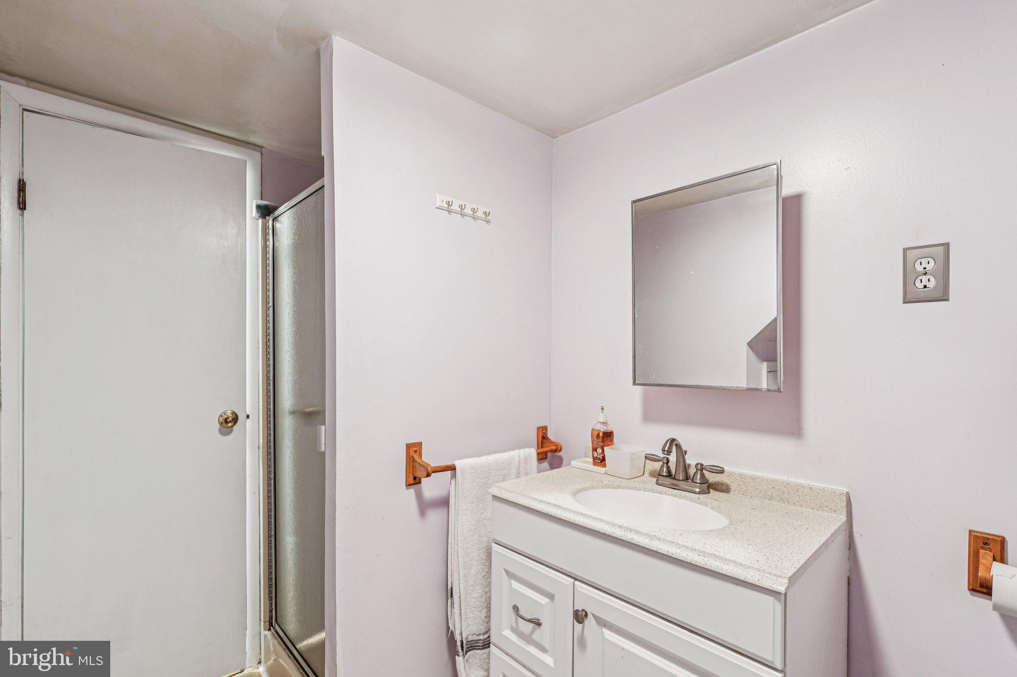 2613 SUNSET BOULEVARD