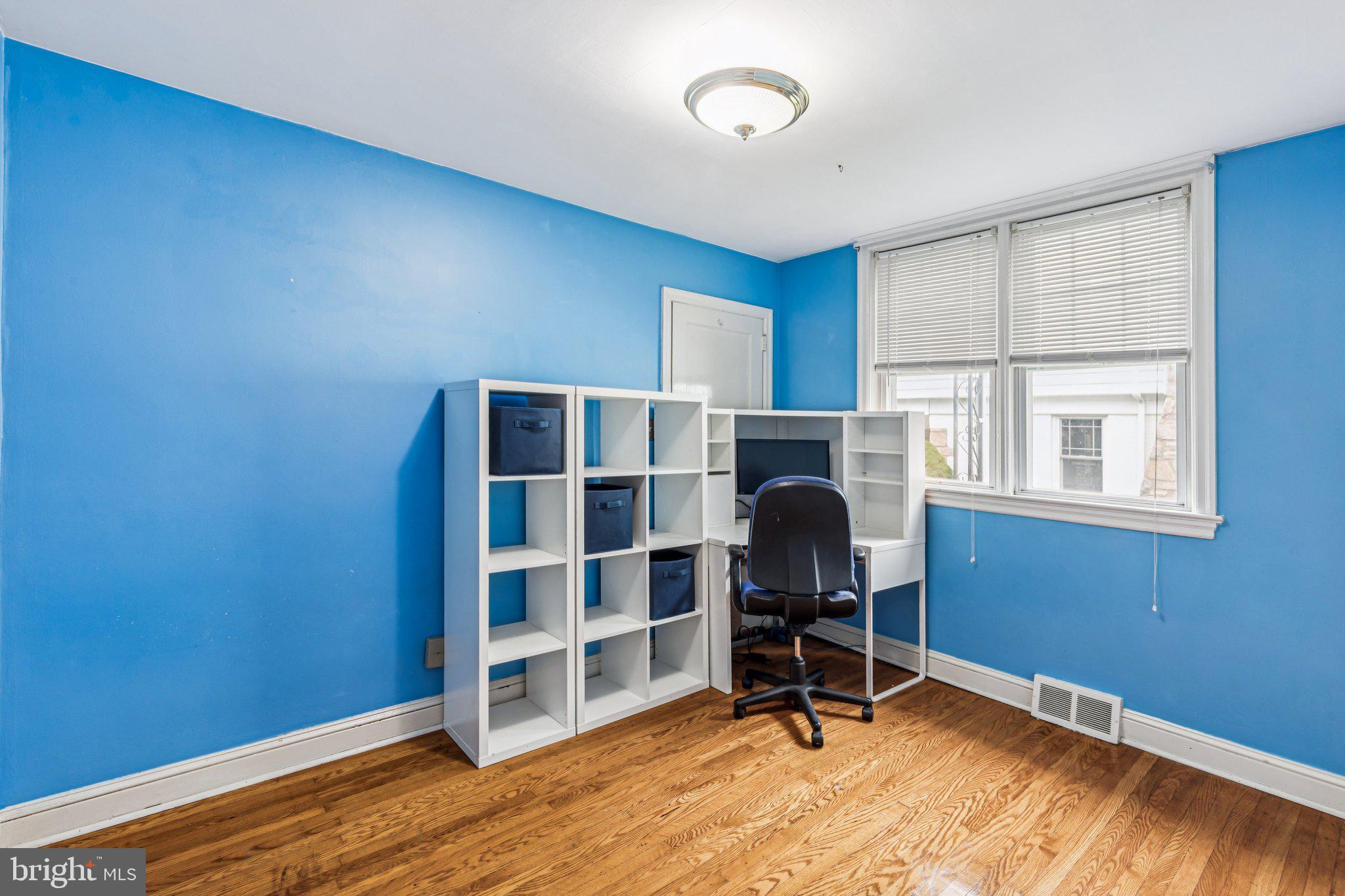 2613 SUNSET BOULEVARD