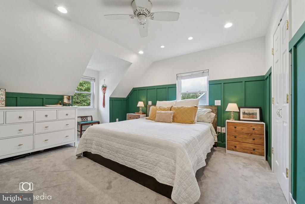 1361 VALLEY ROAD