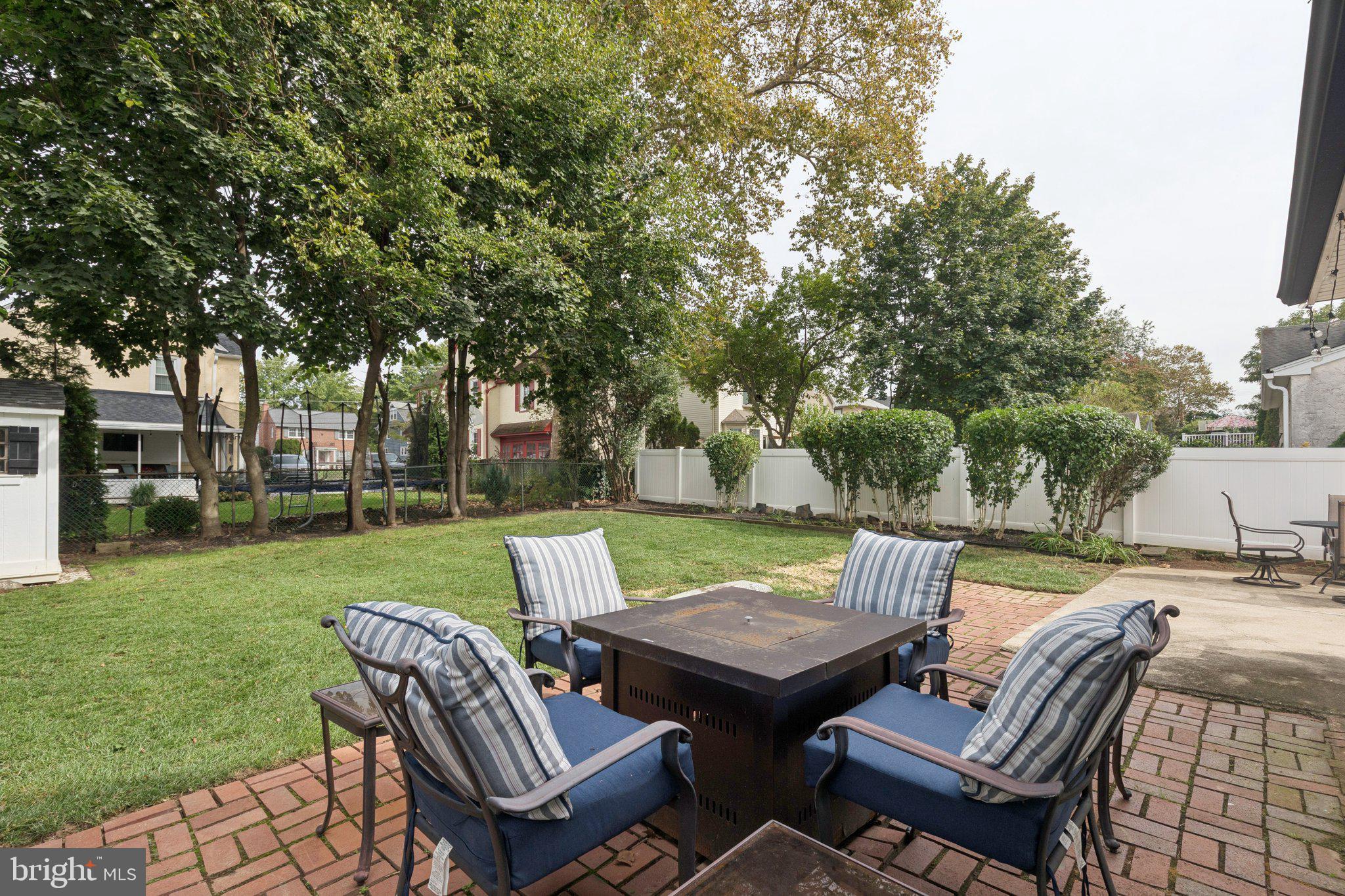 2423 HOLLIS ROAD