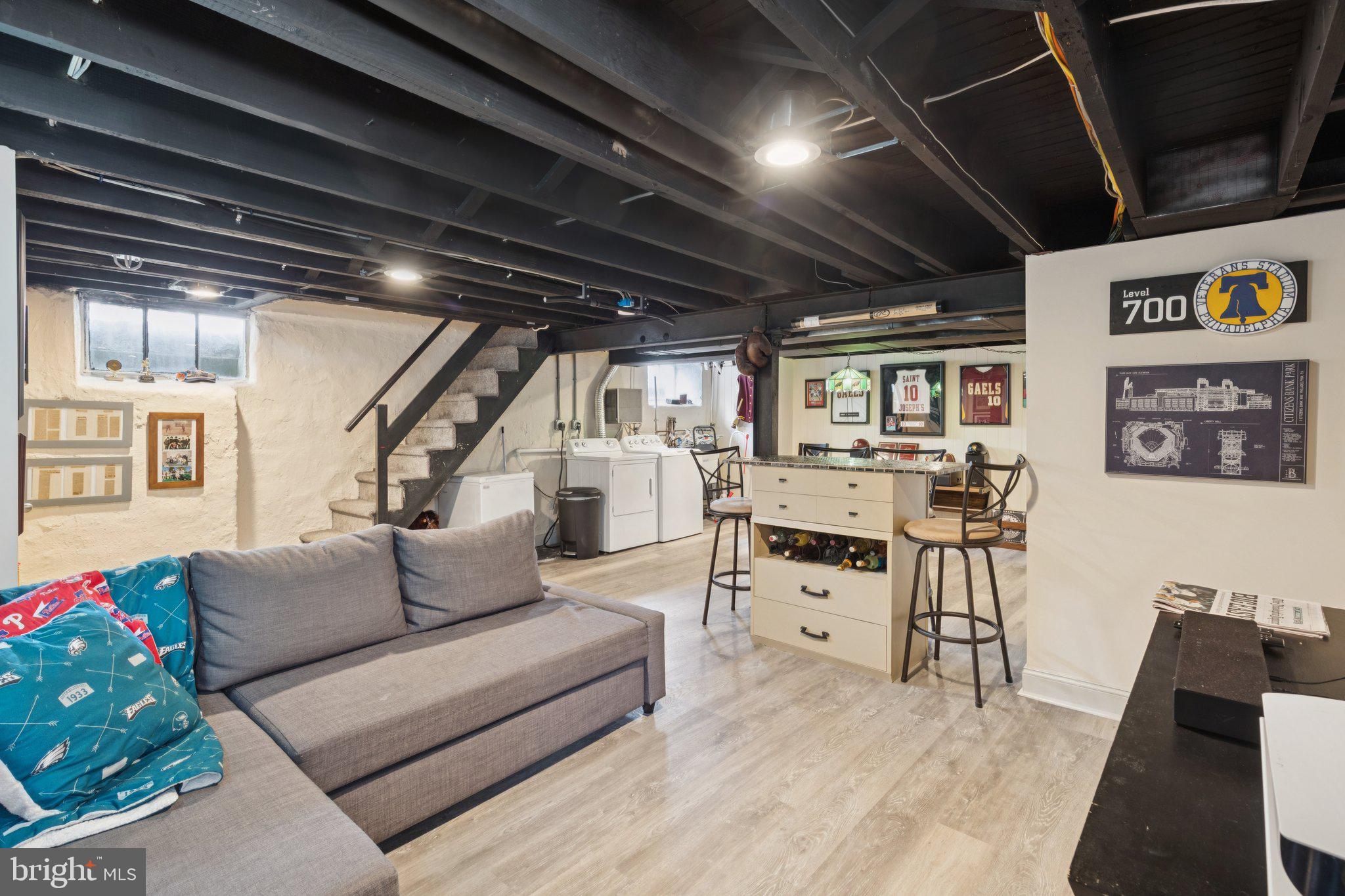 2423 HOLLIS ROAD