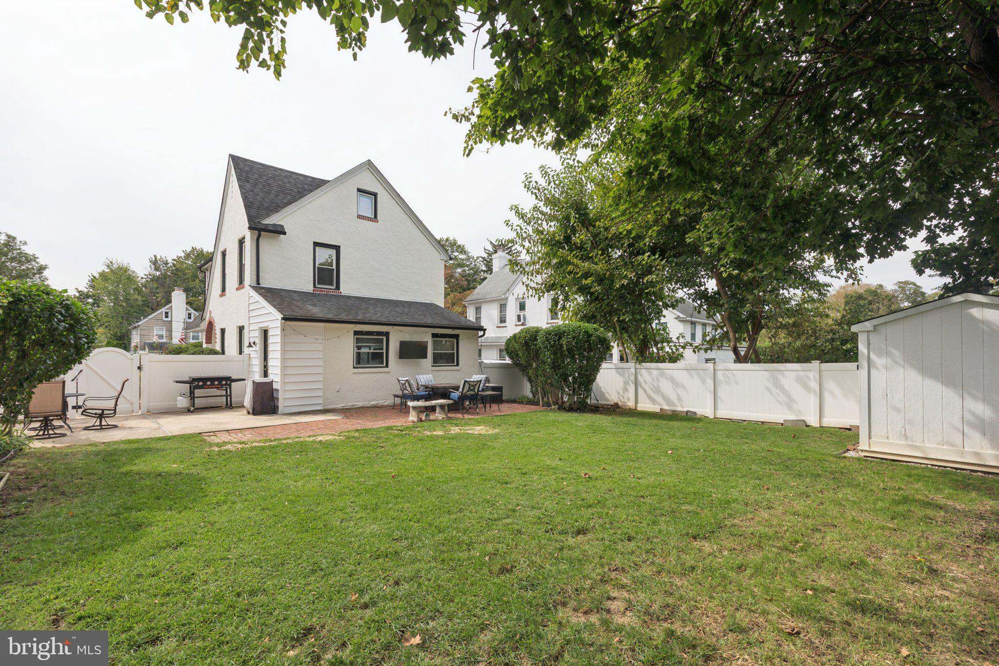 2423 HOLLIS ROAD
