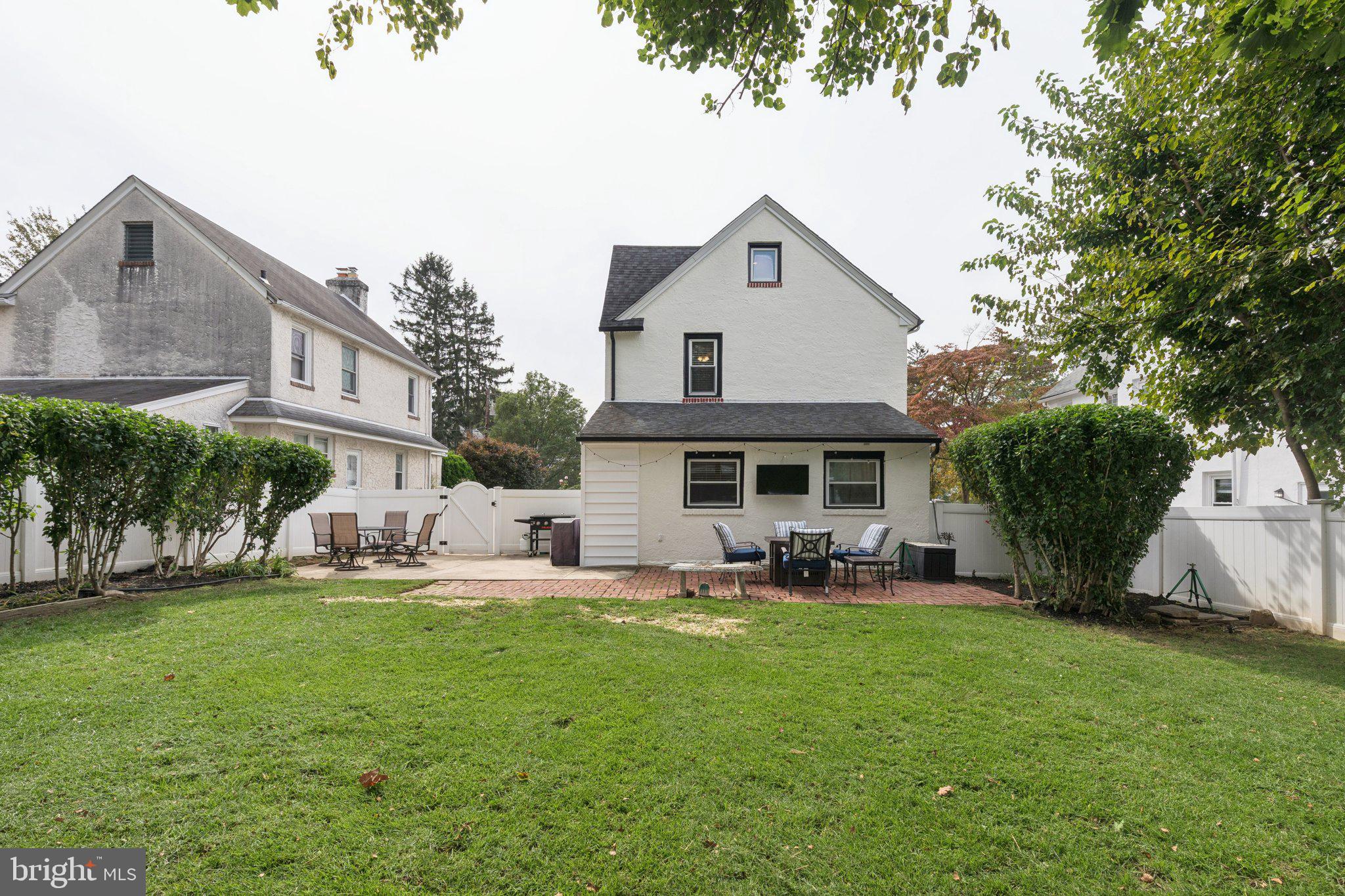 2423 HOLLIS ROAD