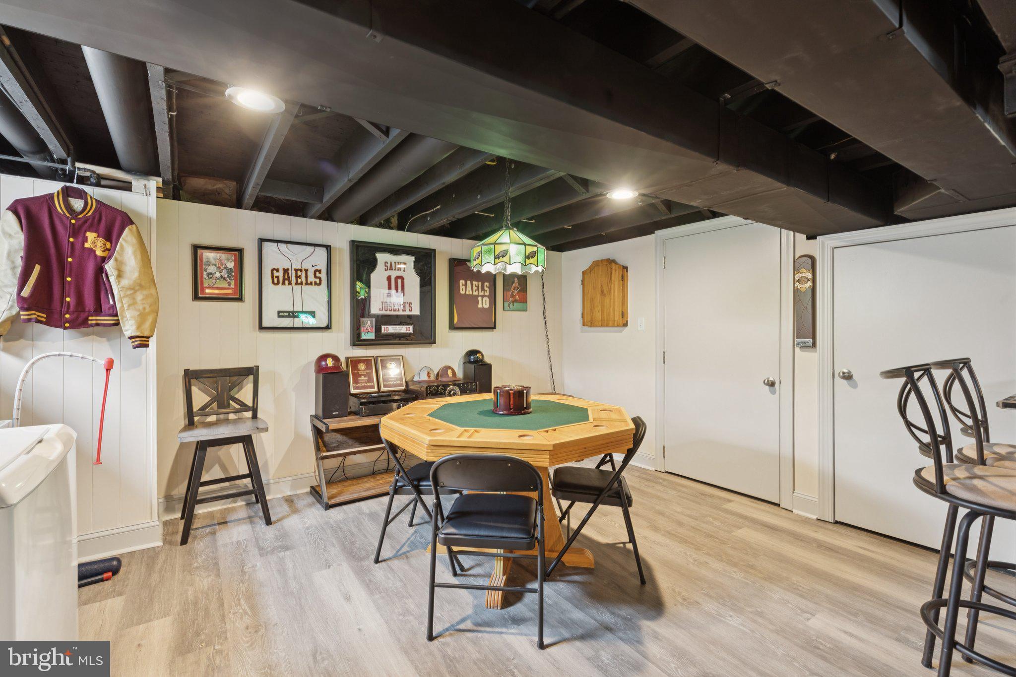 2423 HOLLIS ROAD