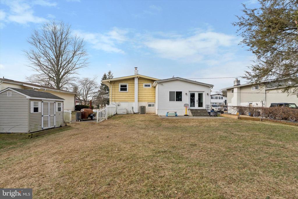 415 MILFORD ROAD