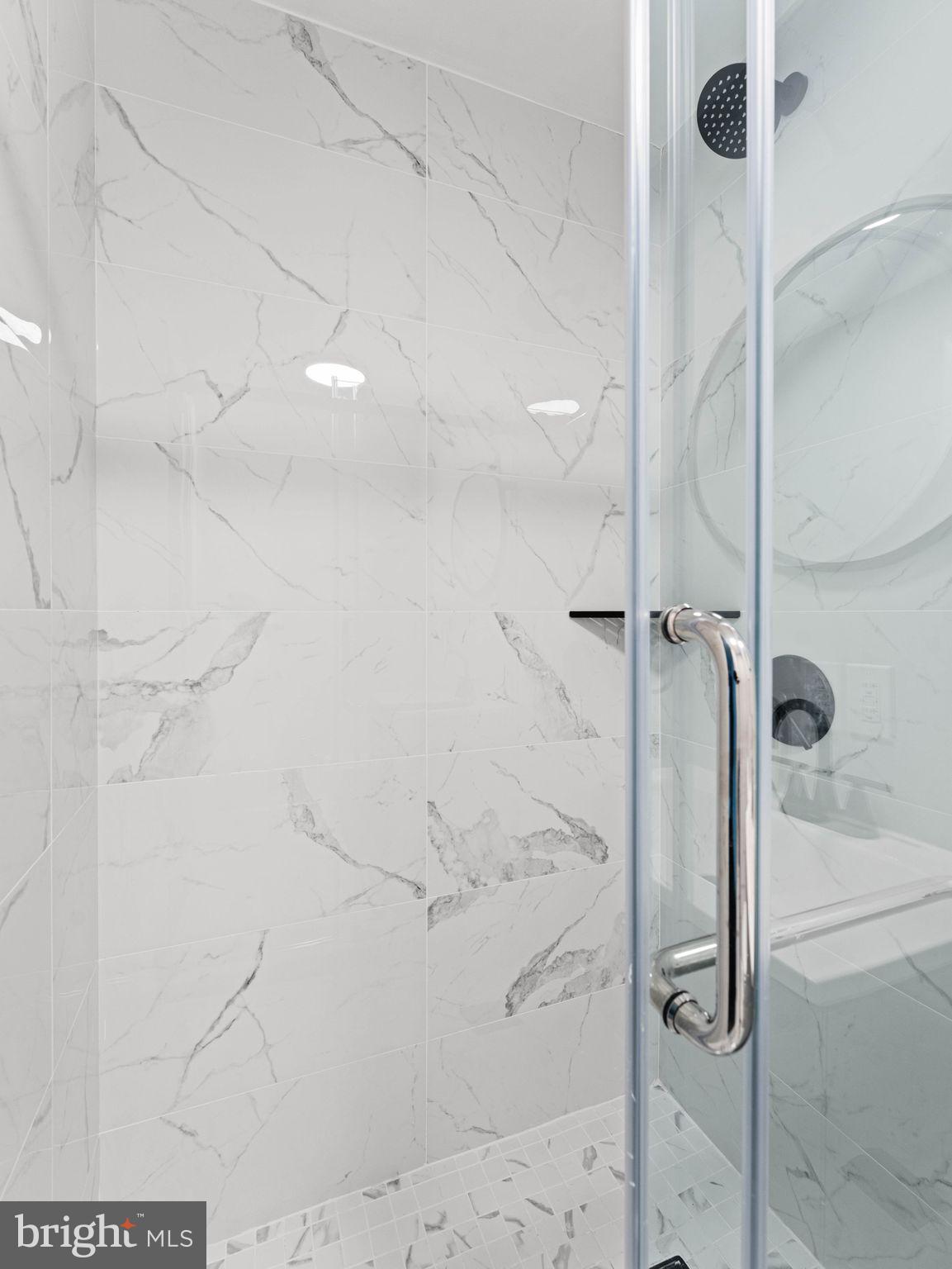 1214 ROOSEVELT DRIVE