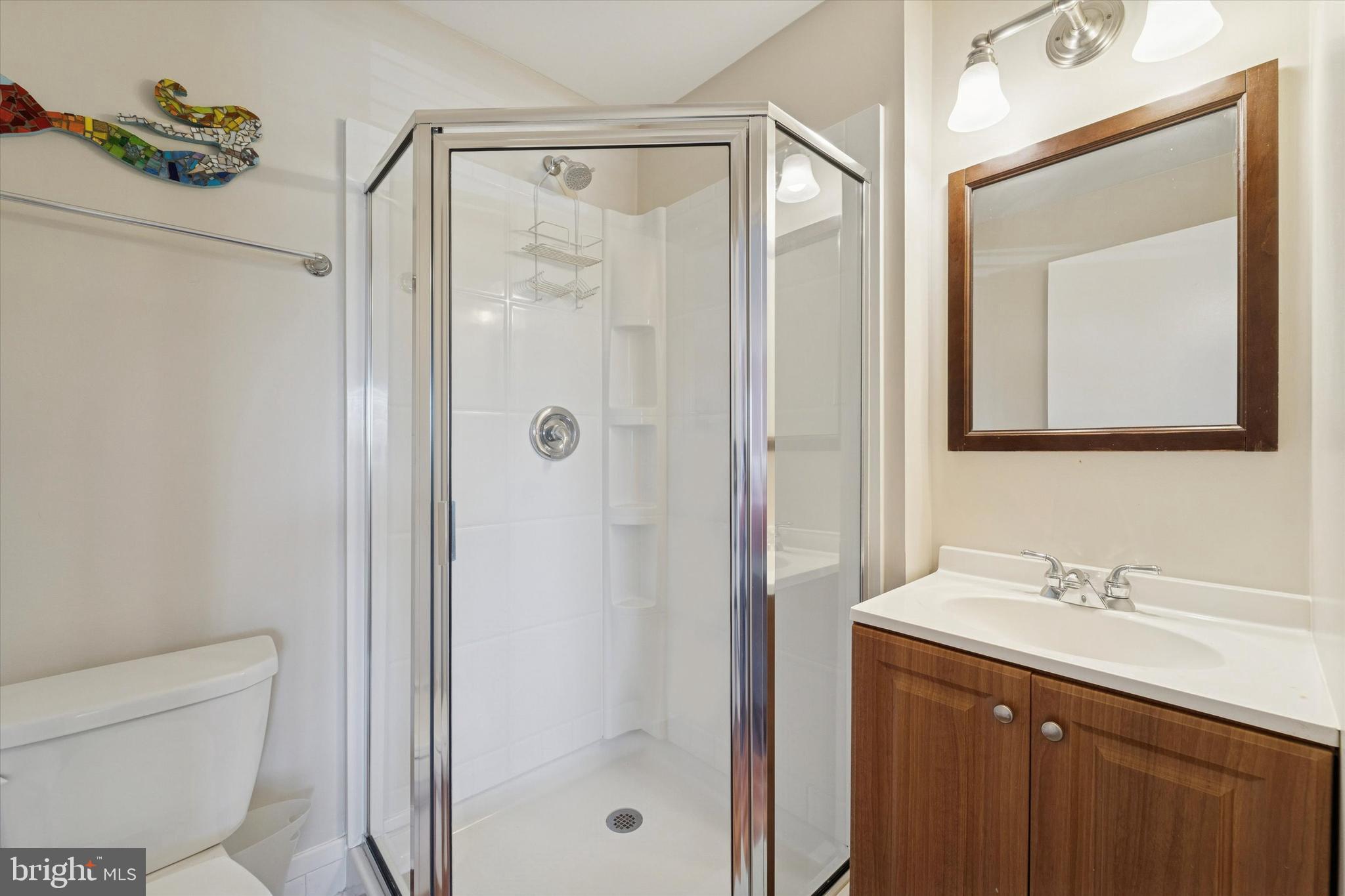 501 N PROVIDENCE ROAD 411