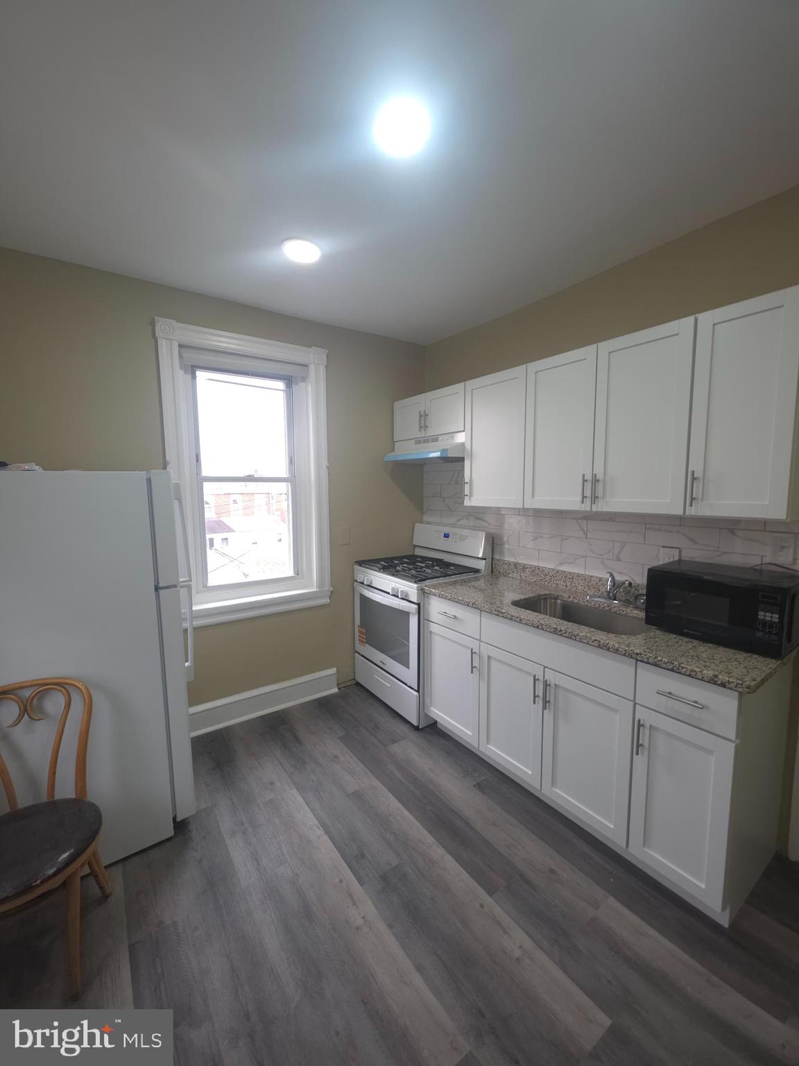 320 DARBY ROAD 2ND FLOOR