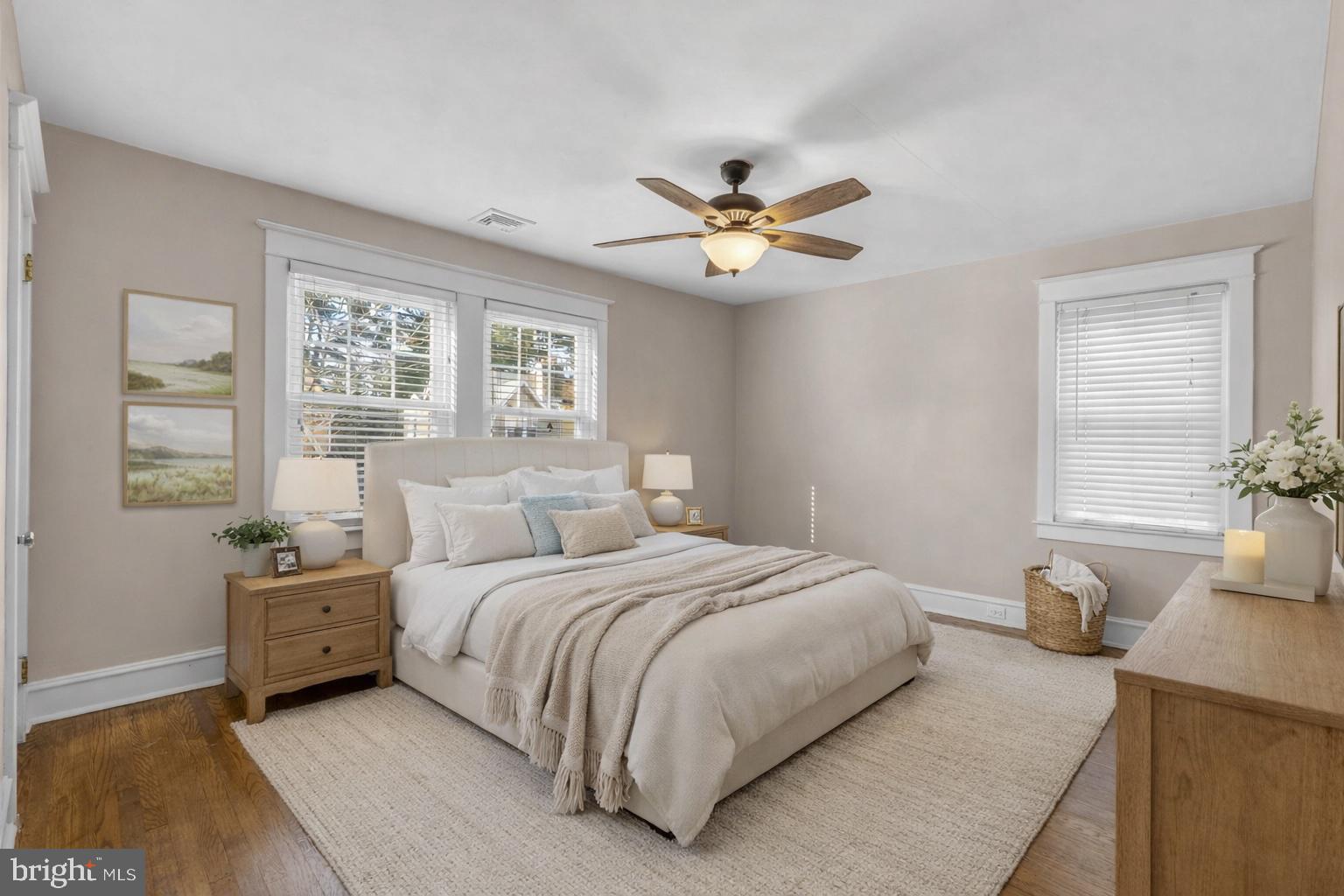 637 COUNTRY CLUB LANE