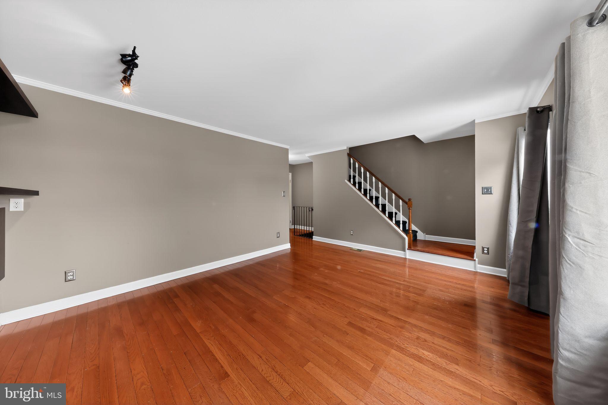 4503 FOX POINTE COURT 4503