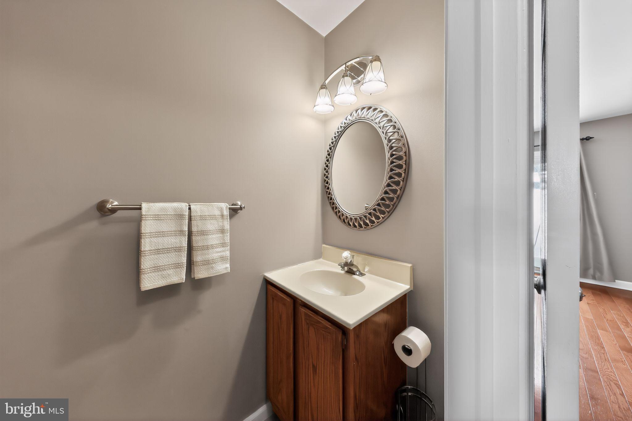 4503 FOX POINTE COURT 4503