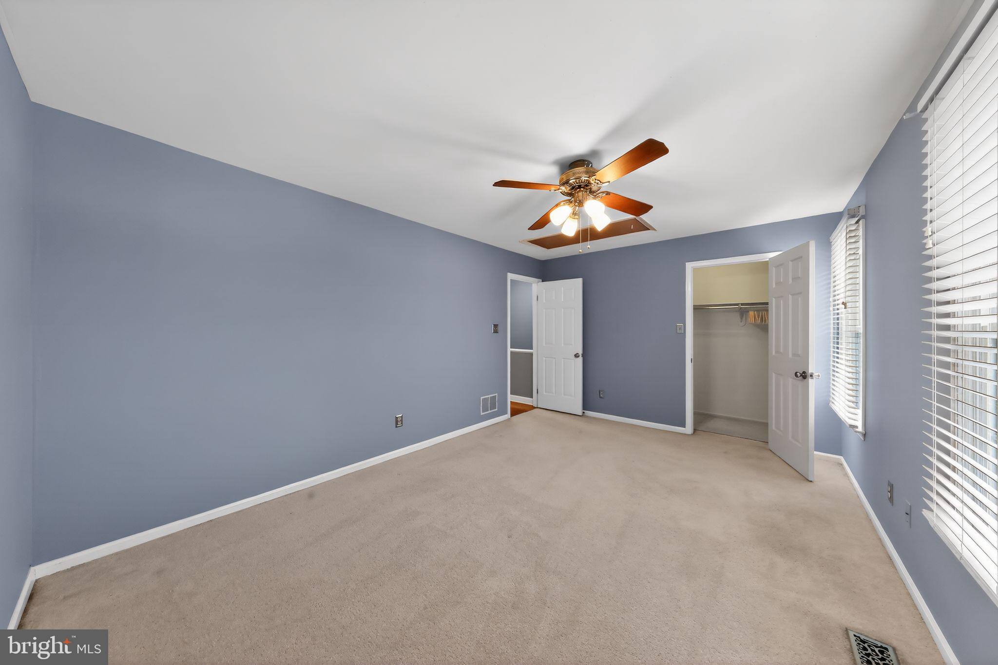 4503 FOX POINTE COURT 4503