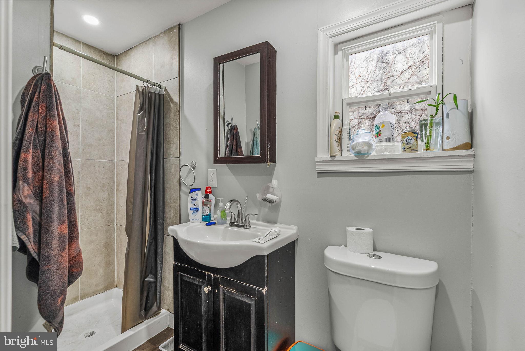 41 N KEYSTONE AVENUE