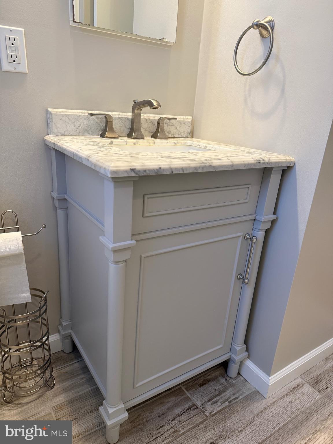 500 E LANCASTER AVENUE 117A