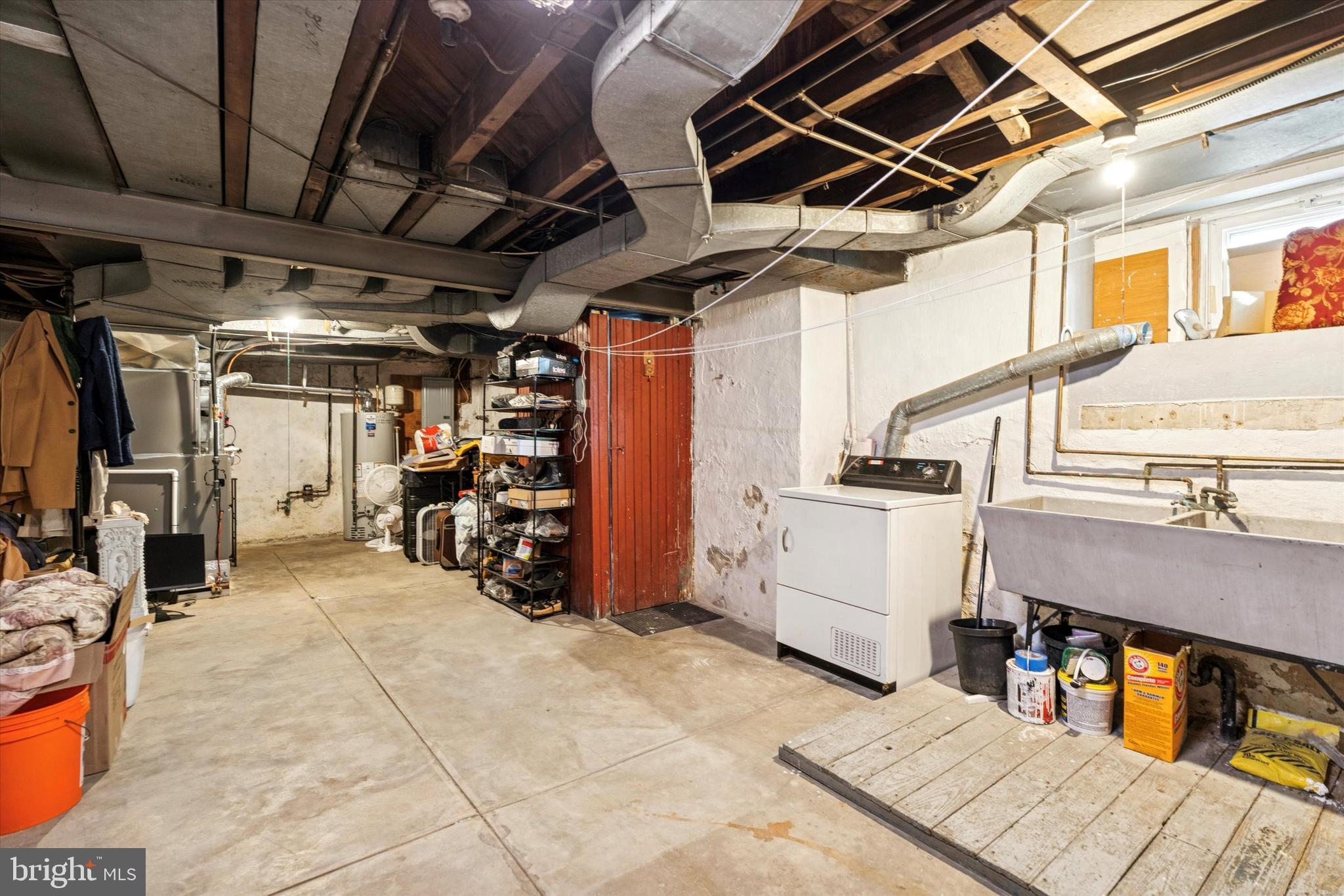 7800 BEVERLY BOULEVARD