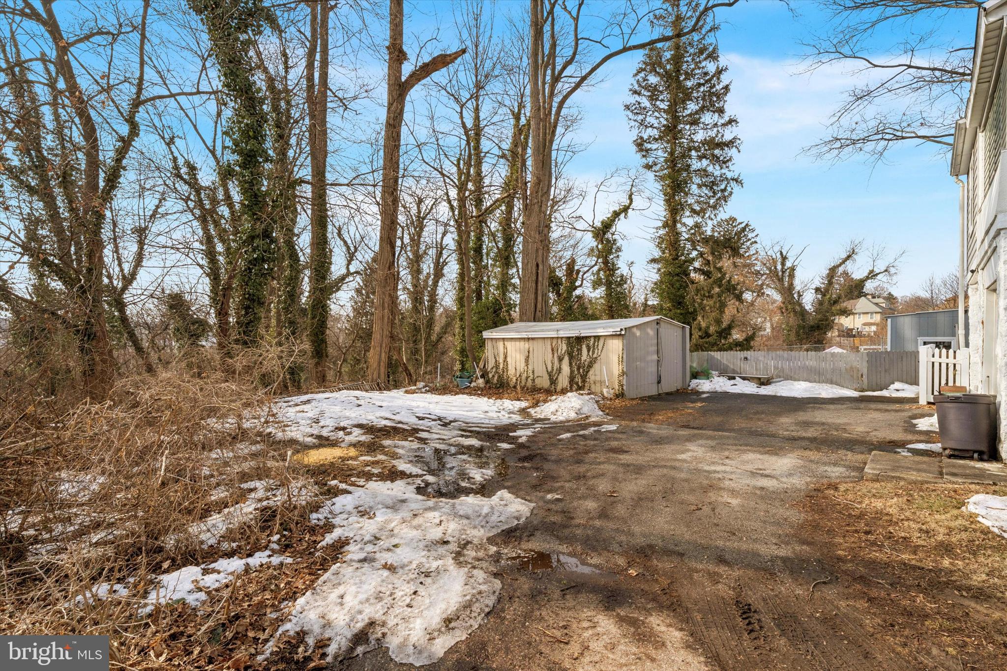 7800 BEVERLY BOULEVARD