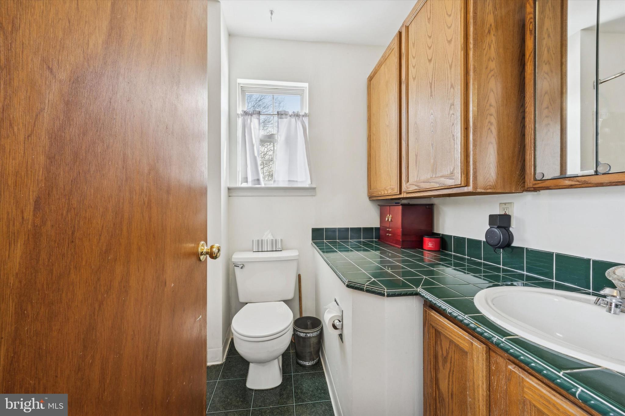 520 SPRINGFIELD ROAD