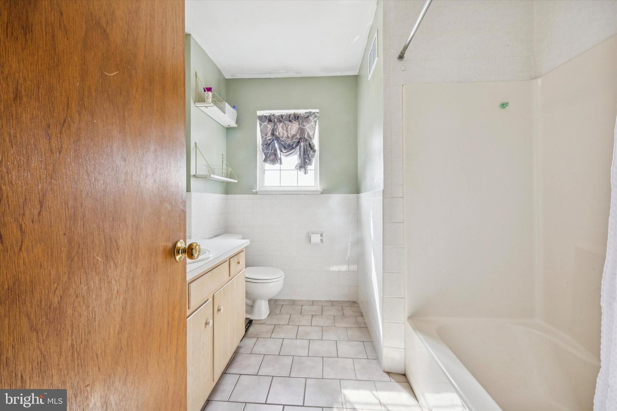 520 SPRINGFIELD ROAD