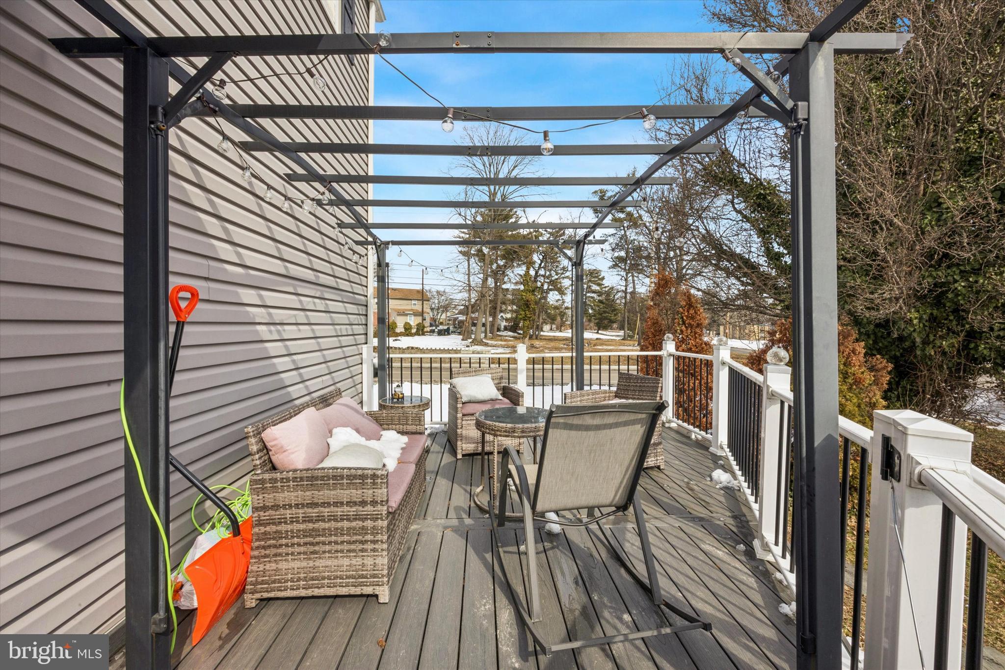 520 SPRINGFIELD ROAD