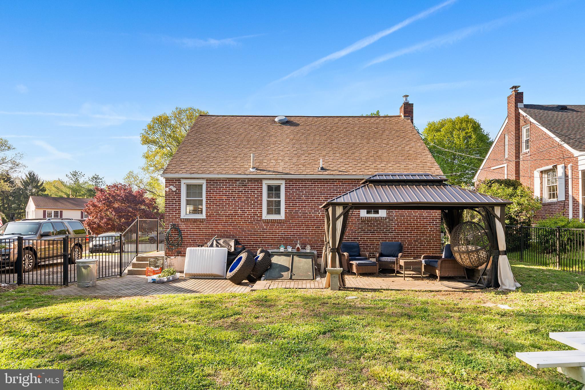 124 MARLIN AVENUE