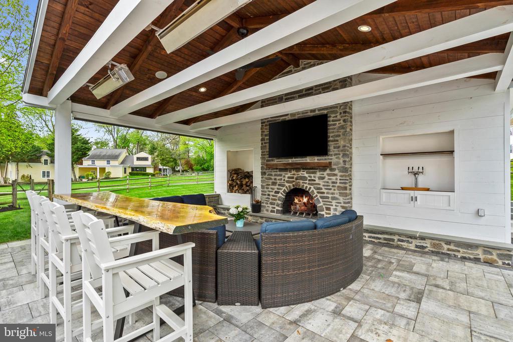 747 CONESTOGA ROAD