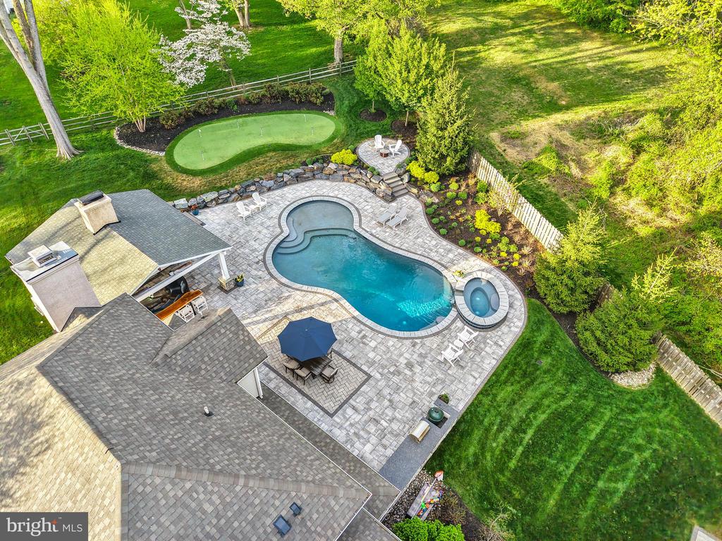 747 CONESTOGA ROAD