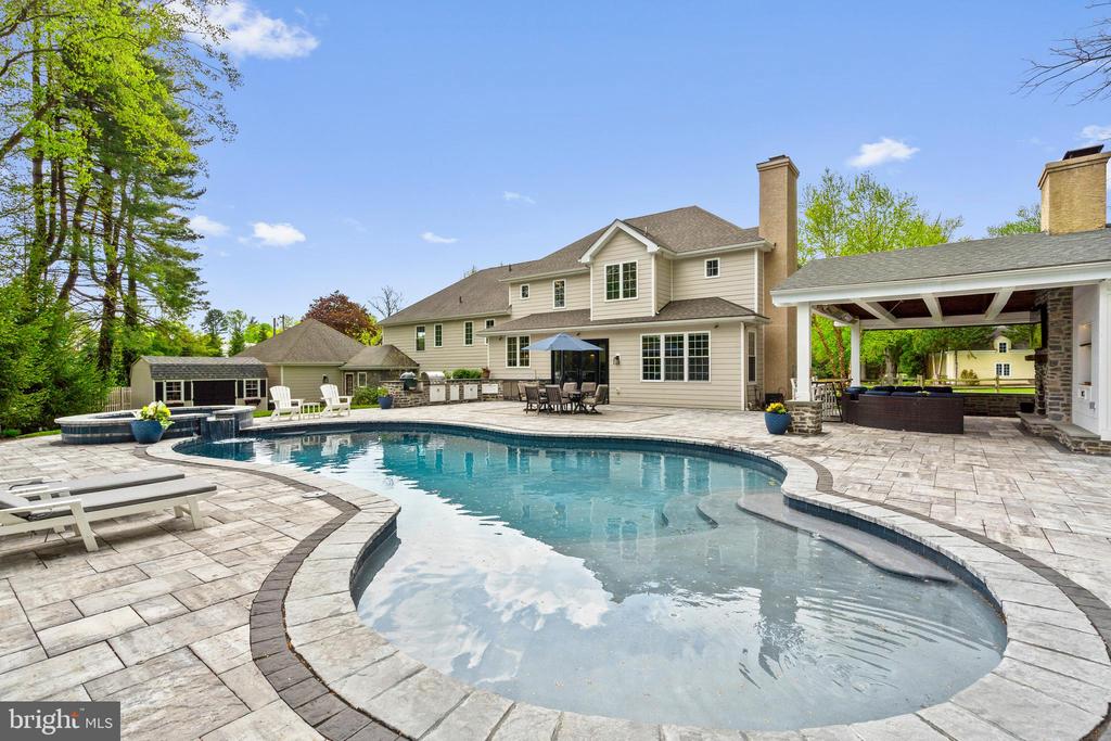 747 CONESTOGA ROAD