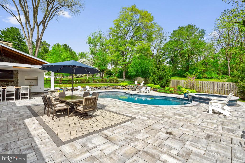 747 CONESTOGA ROAD