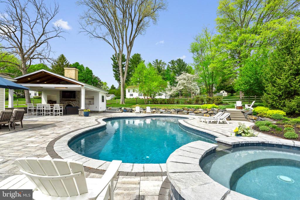 747 CONESTOGA ROAD