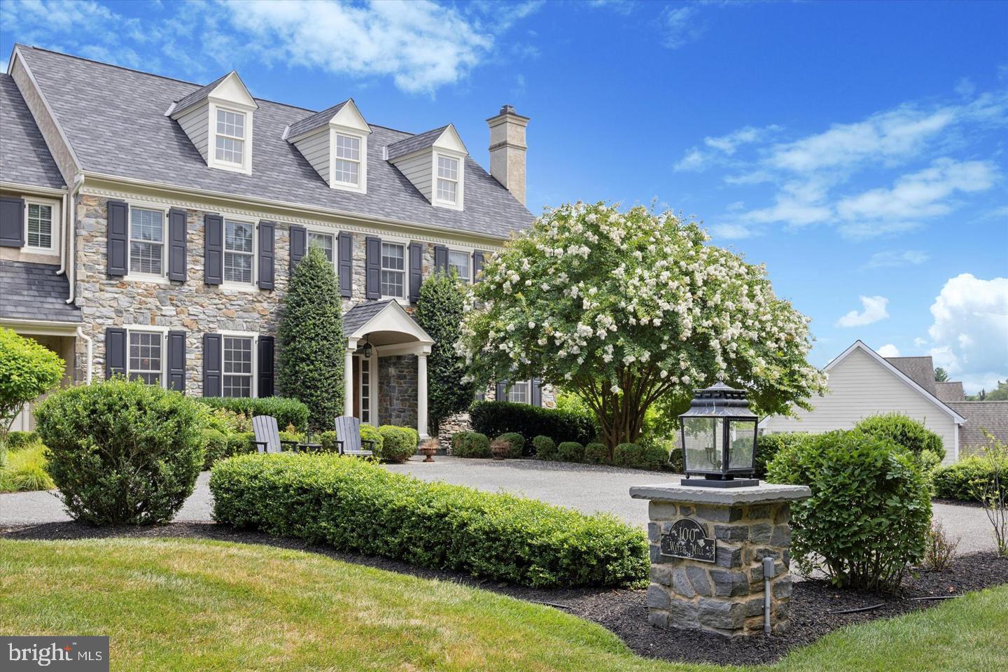 100 WATER MILL LANE